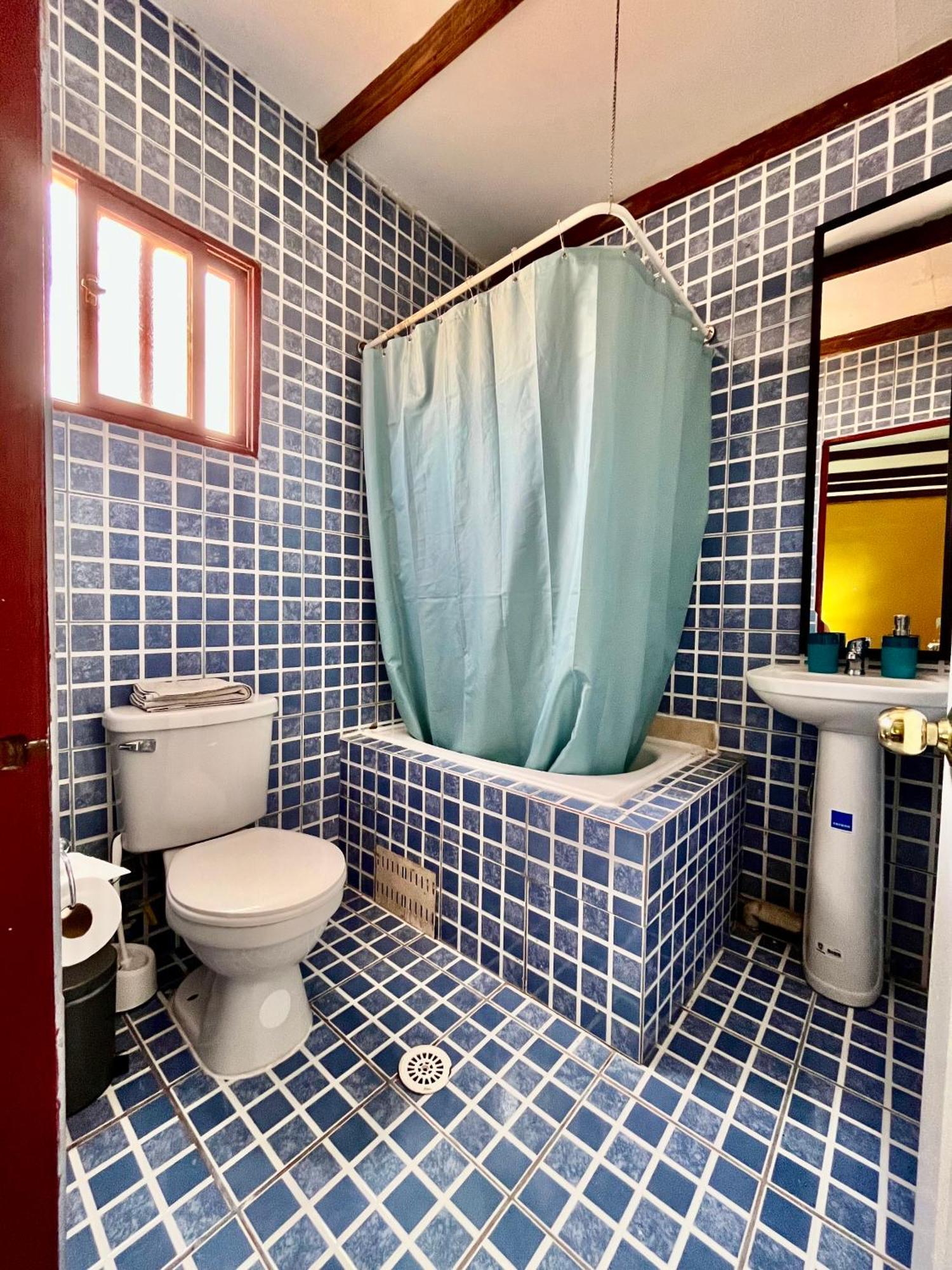 Hostal Qachi Chentura Сан-Педро-де-Атакама Экстерьер фото
