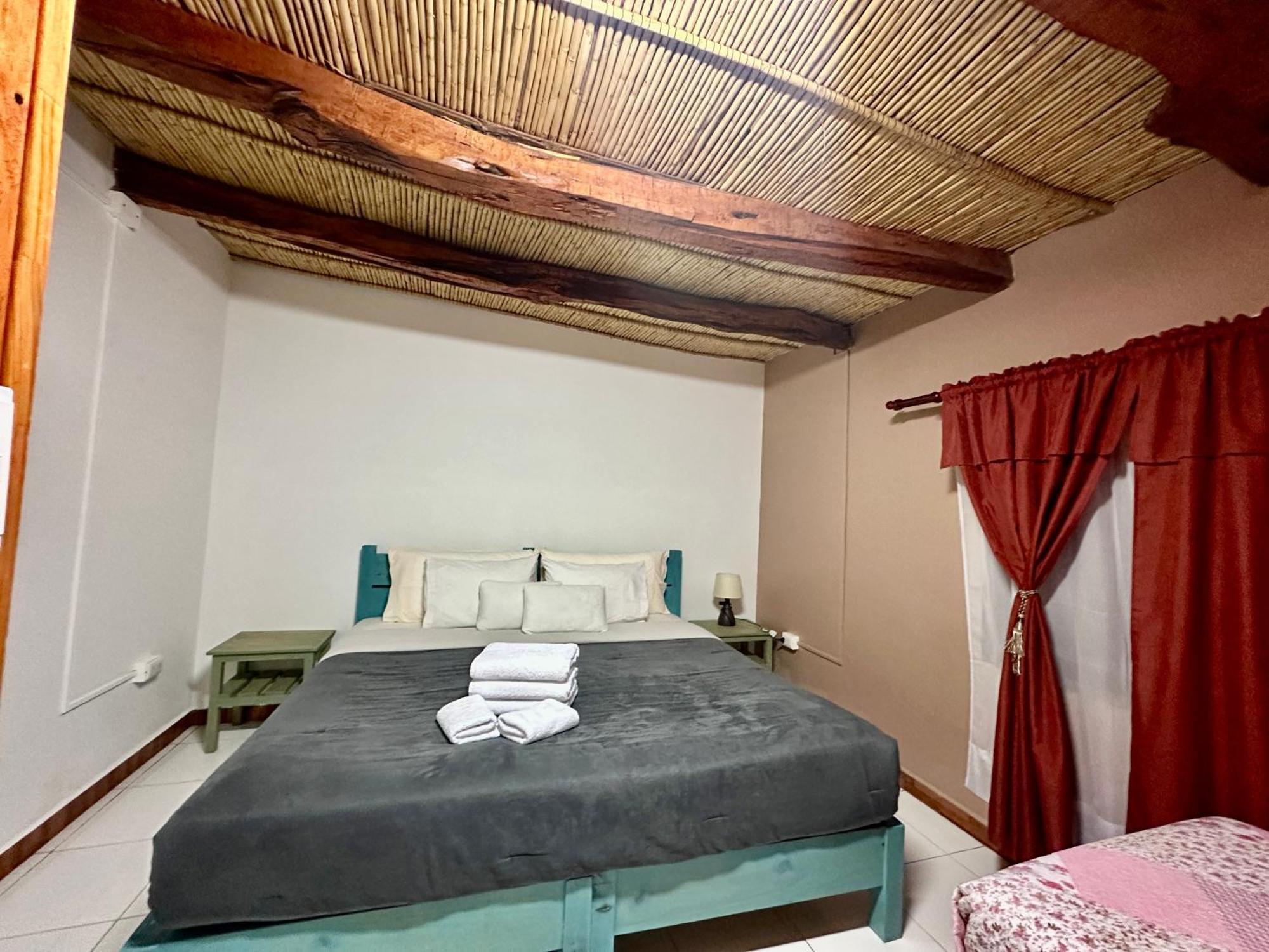 Hostal Qachi Chentura Сан-Педро-де-Атакама Экстерьер фото
